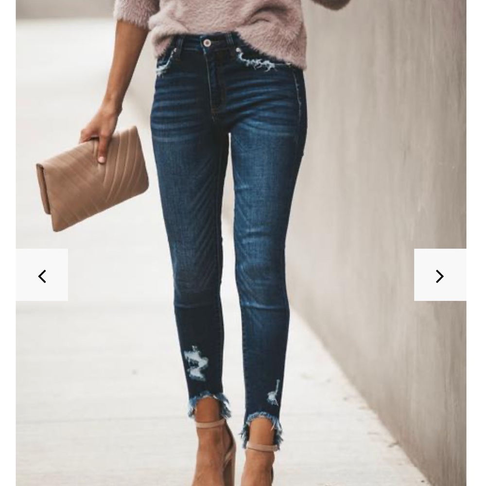 Vici Galloway Frayed Ankle Skinnys
